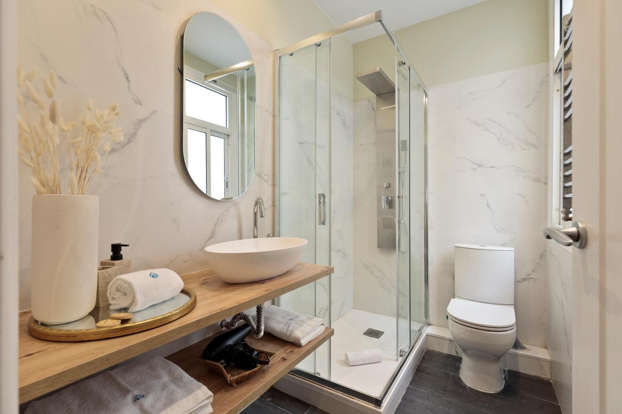 Enjoy Apartments Donna Барселона Екстериор снимка